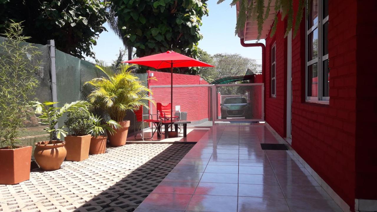 En Familia Porto Iguaçu Exterior foto